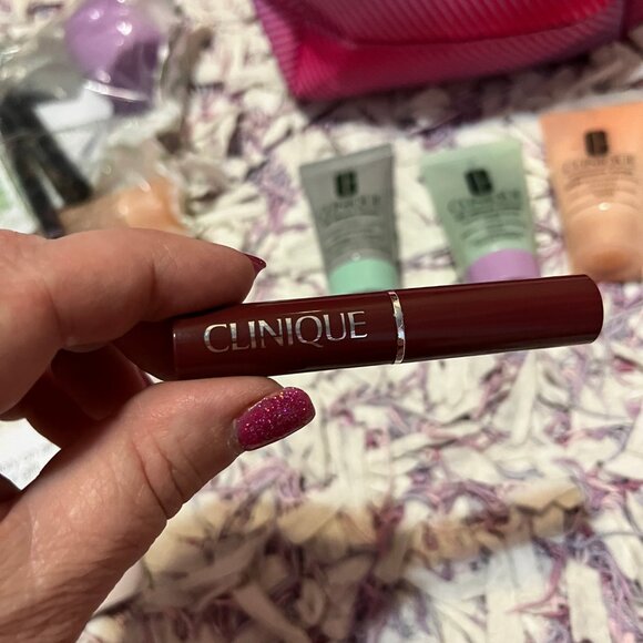 NEW Clinique 8pc Kit Cleaning Balm Face Soap Moisture Mask Eyeliner Mascara Bag - Picture 5 of 16